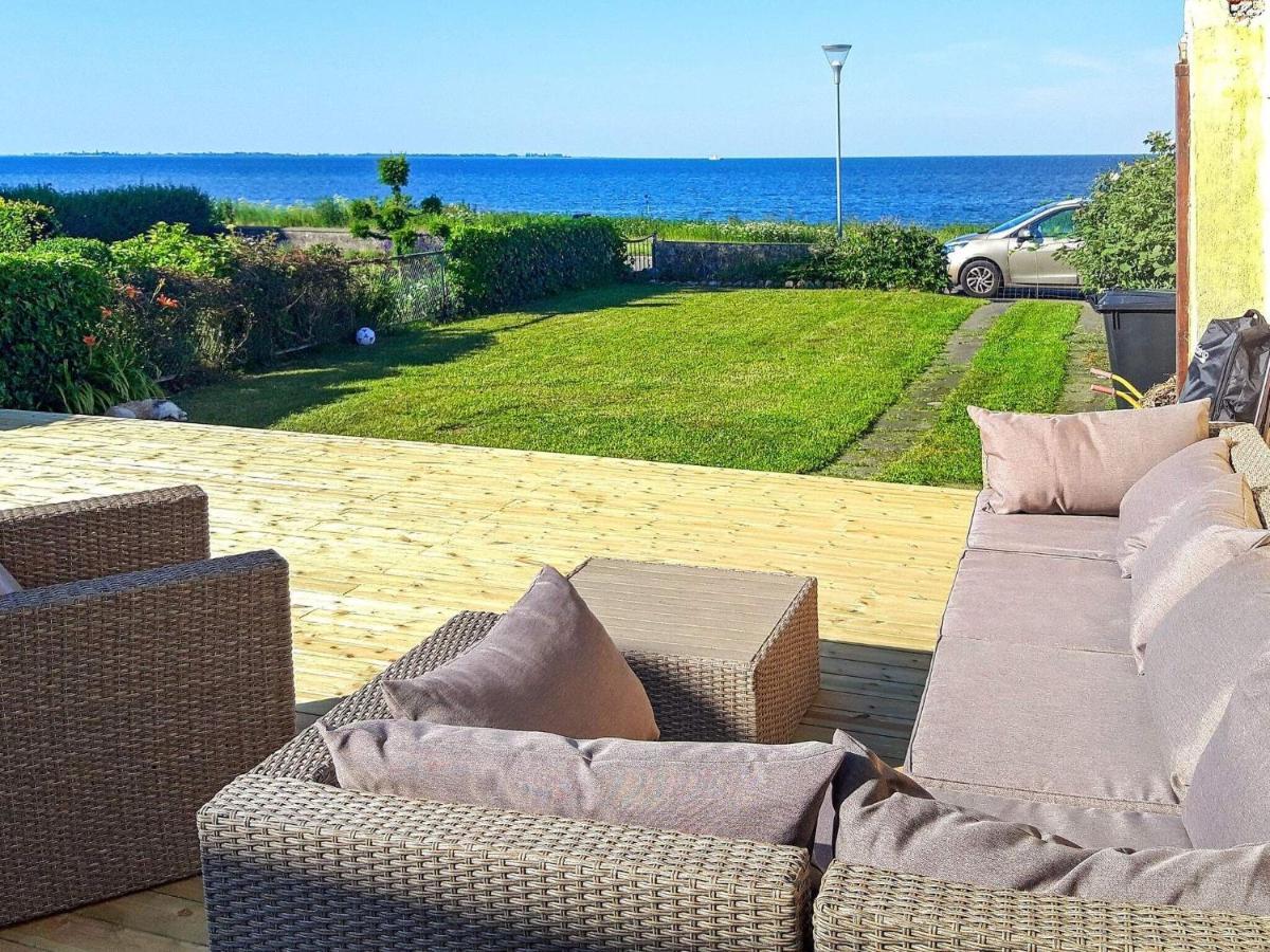 4 Person Holiday Home In Bandholm Екстериор снимка